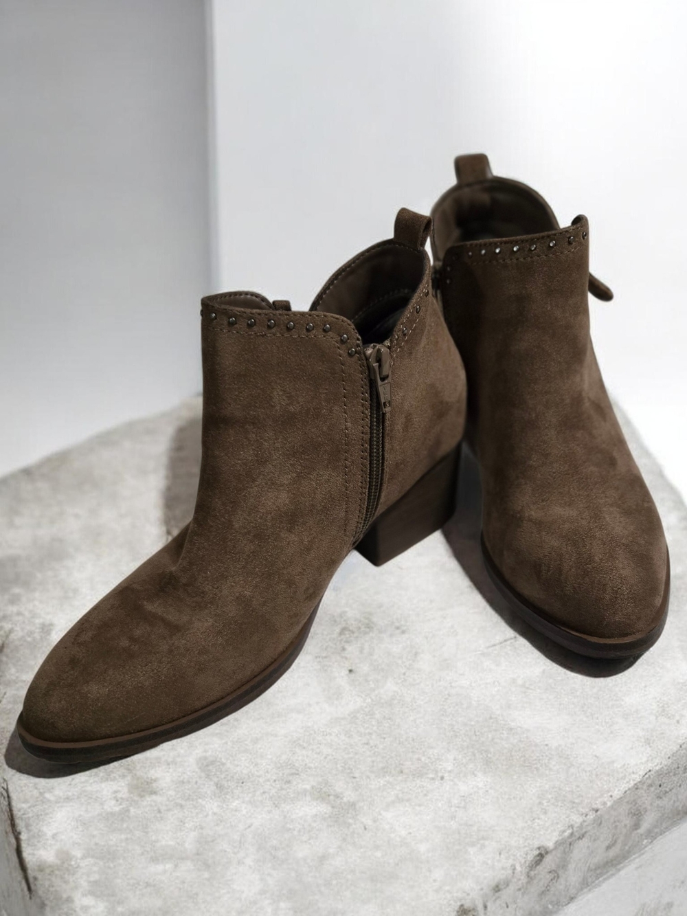 Brown Faux Suede Women's Ankle Boot with Stud Detail By Sonoma Size 8 EUC!